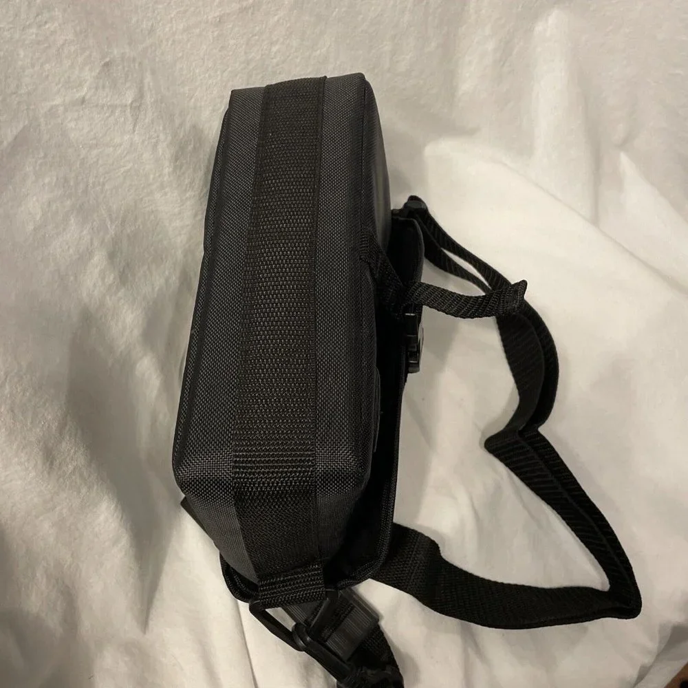 Kodak Black Nylon Camera Case with Adjustable Shoulder Strap - 9x6 inches